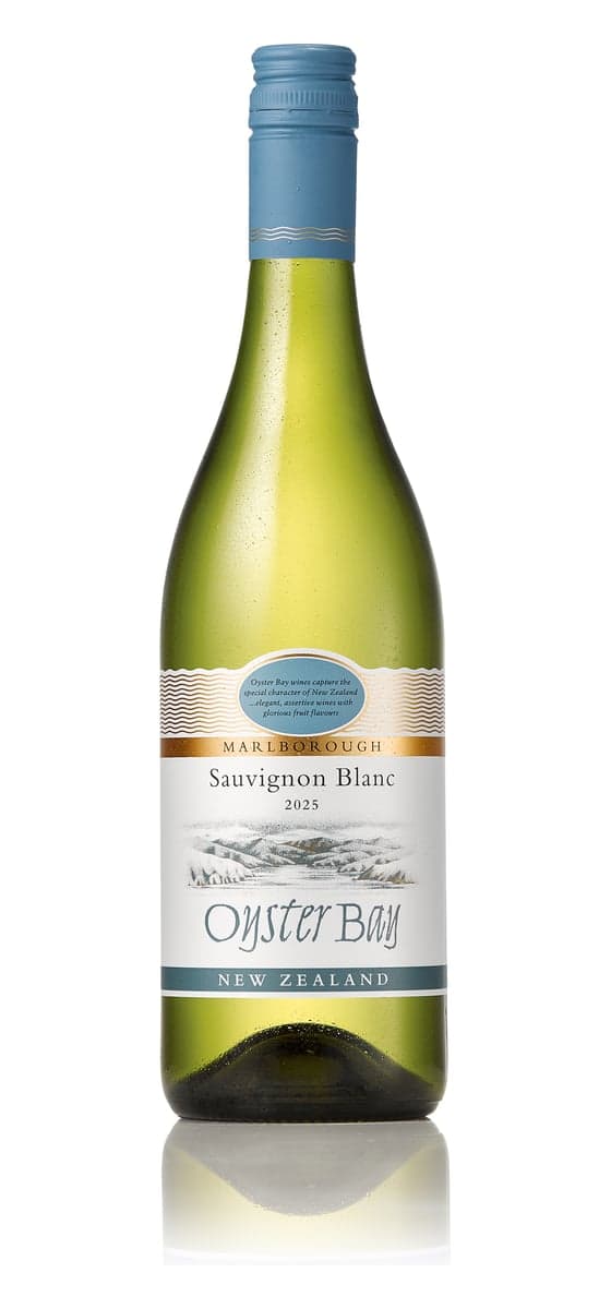 Bottle of Oyster Bay Sauvignon Blanc